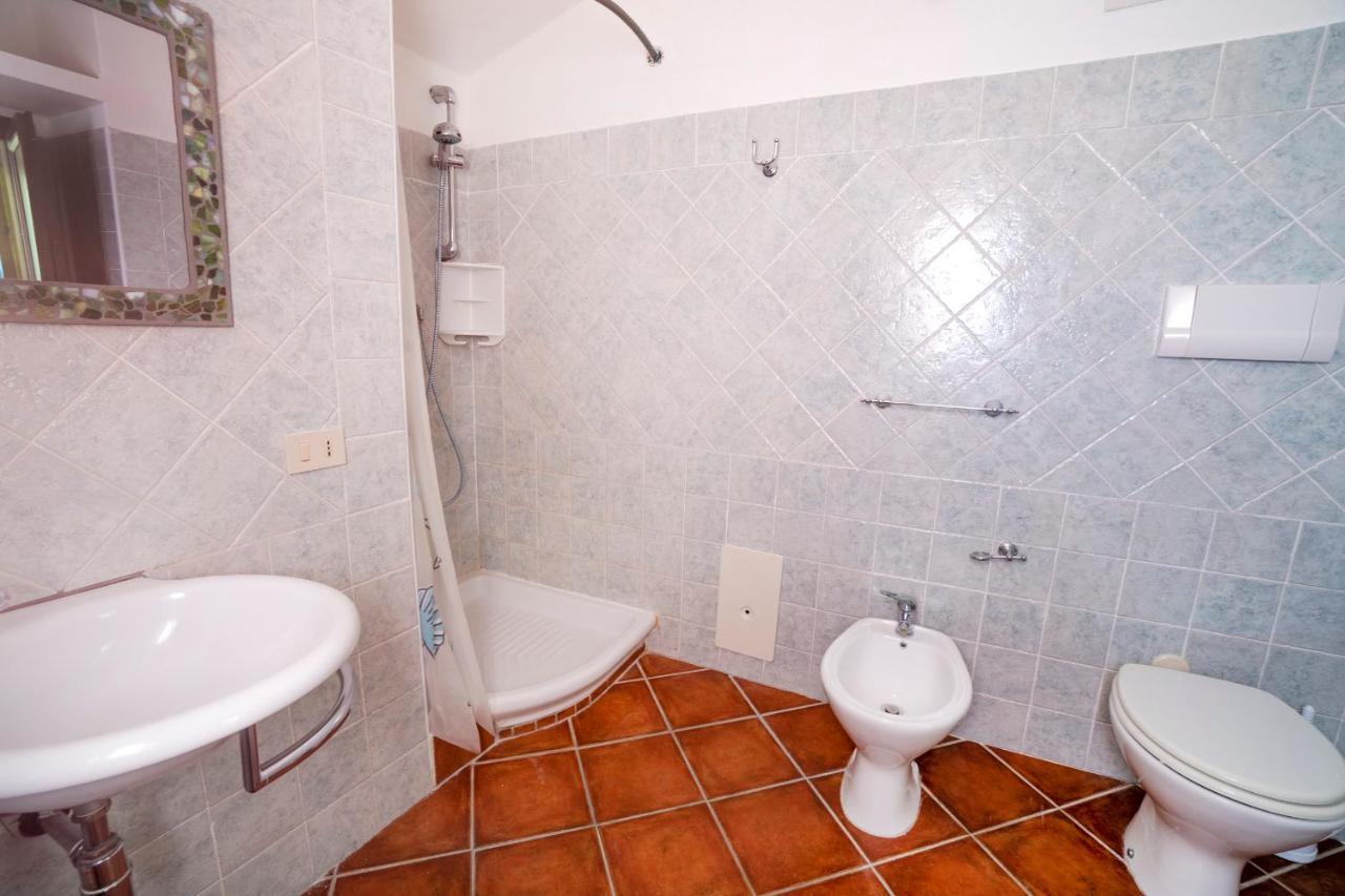 Domus Maiori Lt - Pms Casevacanze Budoni Ngoại thất bức ảnh
